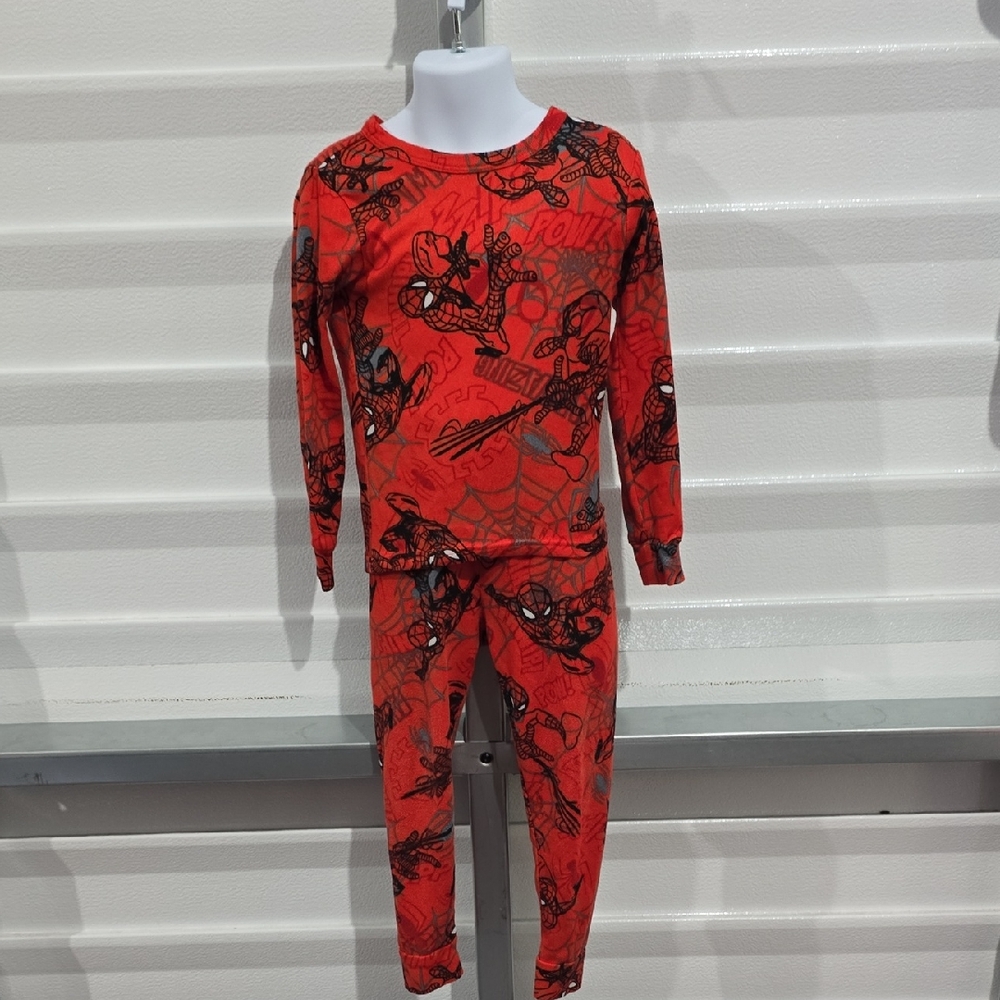 Marvel Red‎ Spiderman Pajama Set Vibrant Design Size 6